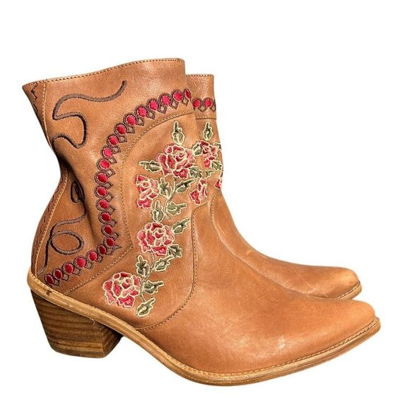 Anthropologie Marco Delli Embroidered Leather Western Boot Size 36 Floral Cowboy - Picture 6 of 14